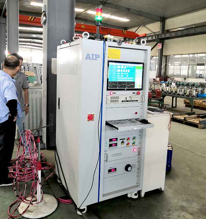 三相電機(jī)測試現(xiàn)場