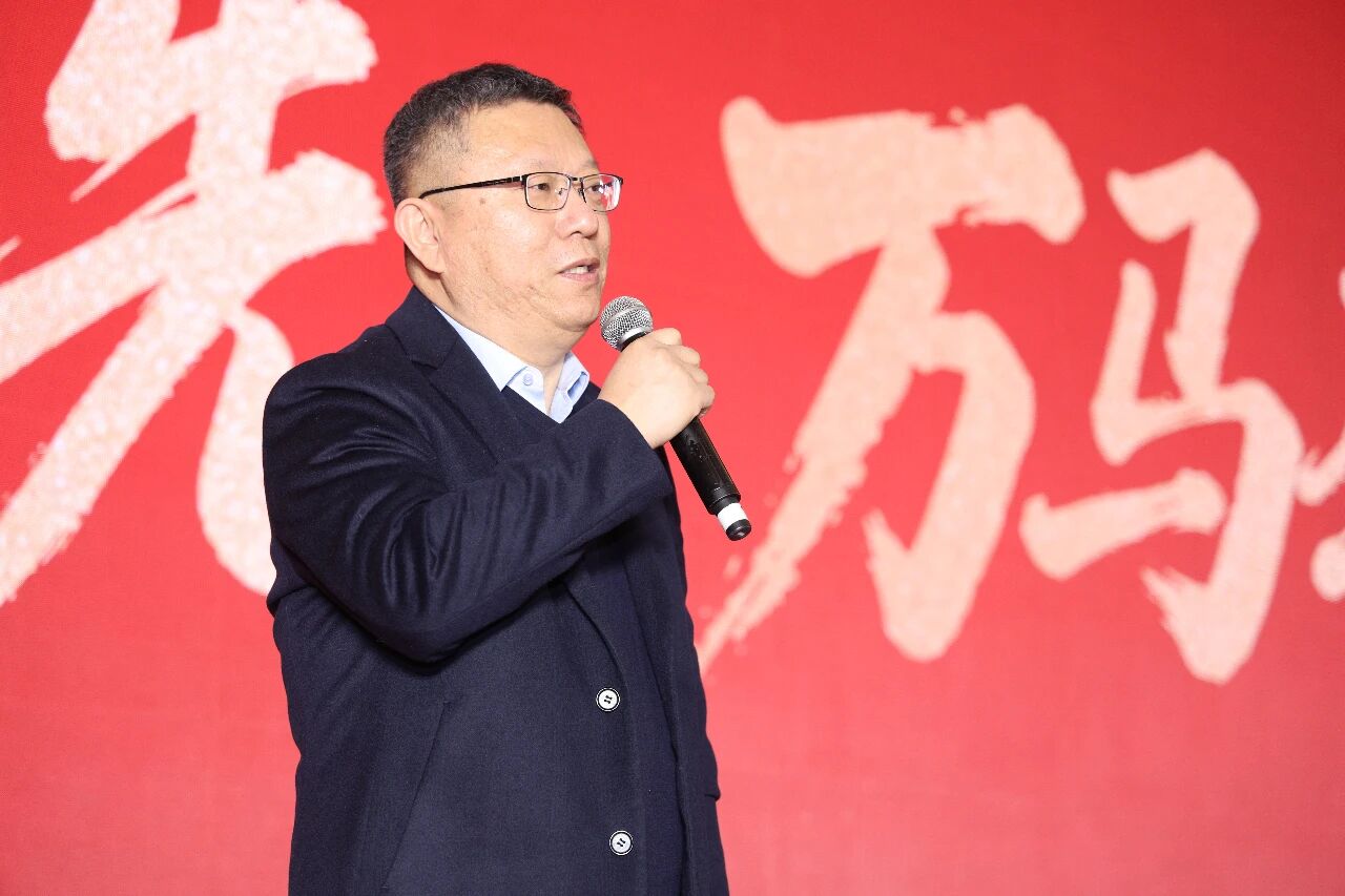 一馬當先，萬馬奔騰丨艾普智能2026年會盛典暨表彰大會圓滿結束！